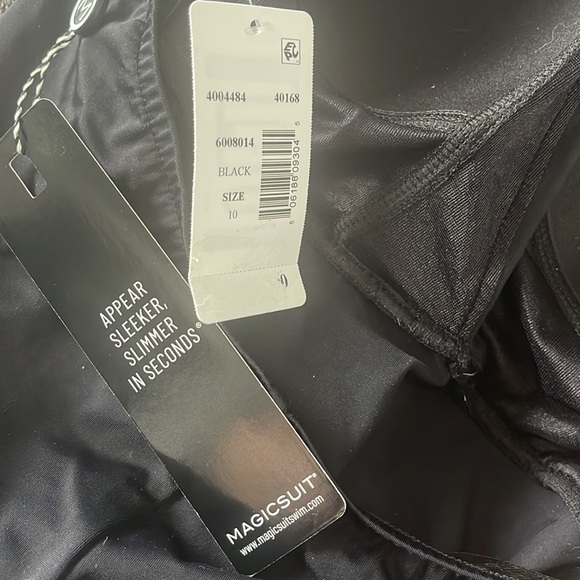 ☀️🏝️NWT Magicsuit Solid Angelina One Piece Swimsuit - Picture 7 of 7